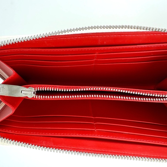 Sold Christian Louboutin Panettone Spike Loubinthesky White Leather Neon Wallet - Picture 8 of 10